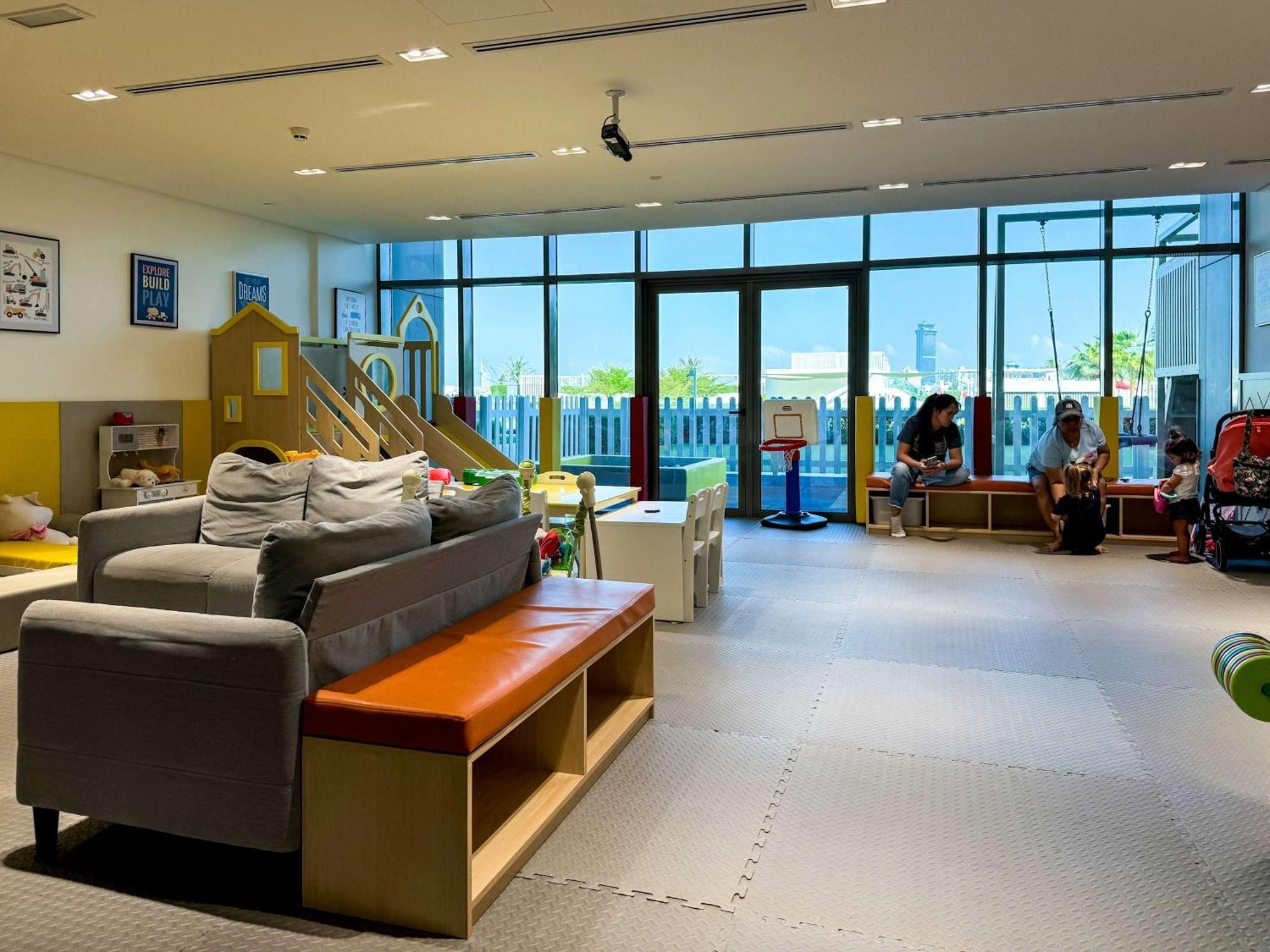 Spacious Beachfront 2 Bedroom Apartment - The 8 ดูไบ ภายนอก รูปภาพ