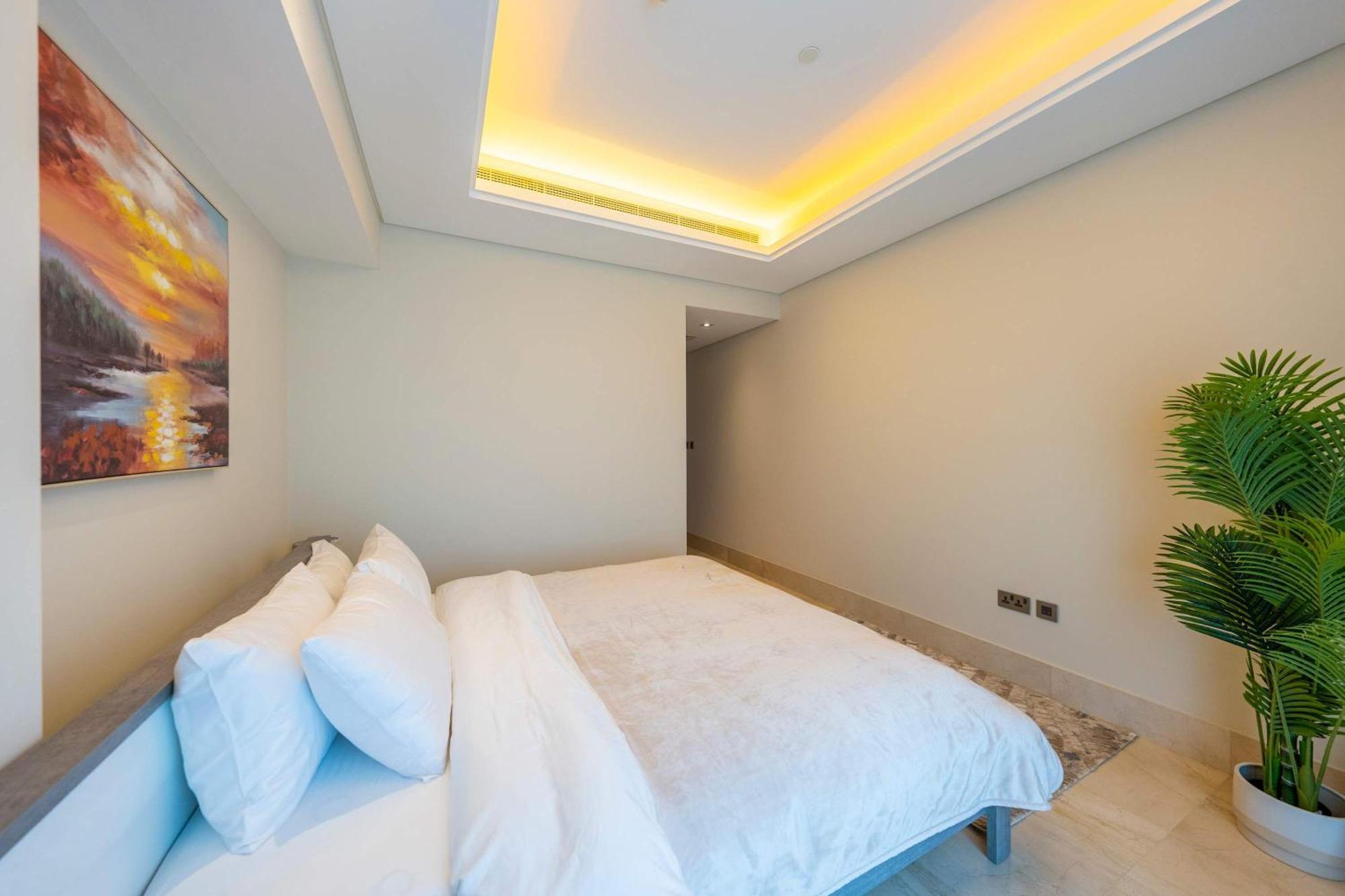 Spacious Beachfront 2 Bedroom Apartment - The 8 ดูไบ ภายนอก รูปภาพ