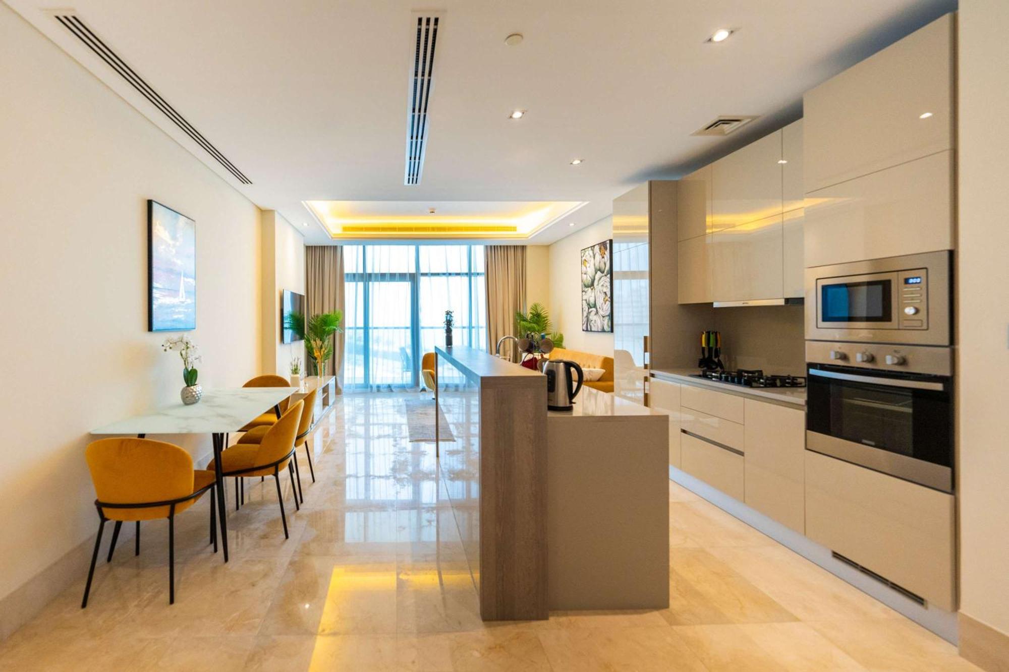 Spacious Beachfront 2 Bedroom Apartment - The 8 ดูไบ ภายนอก รูปภาพ